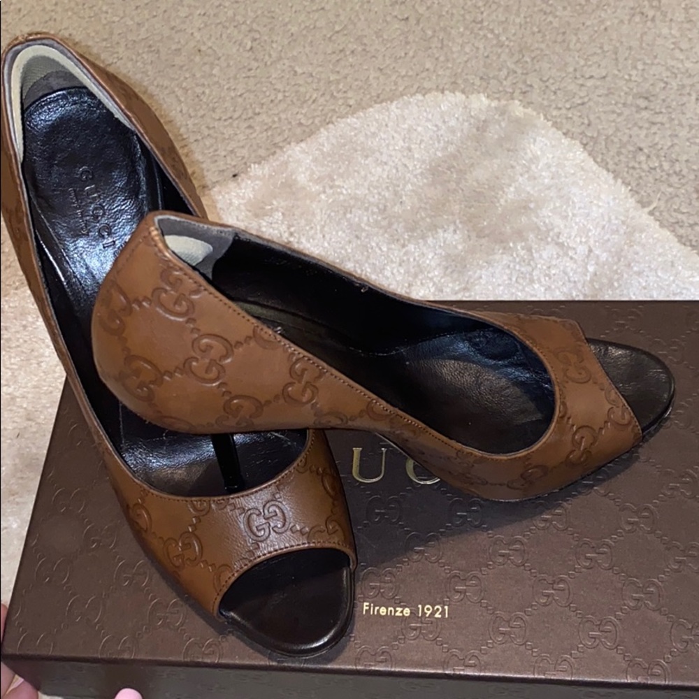 Gucci Brown Peep-Toe Sandals